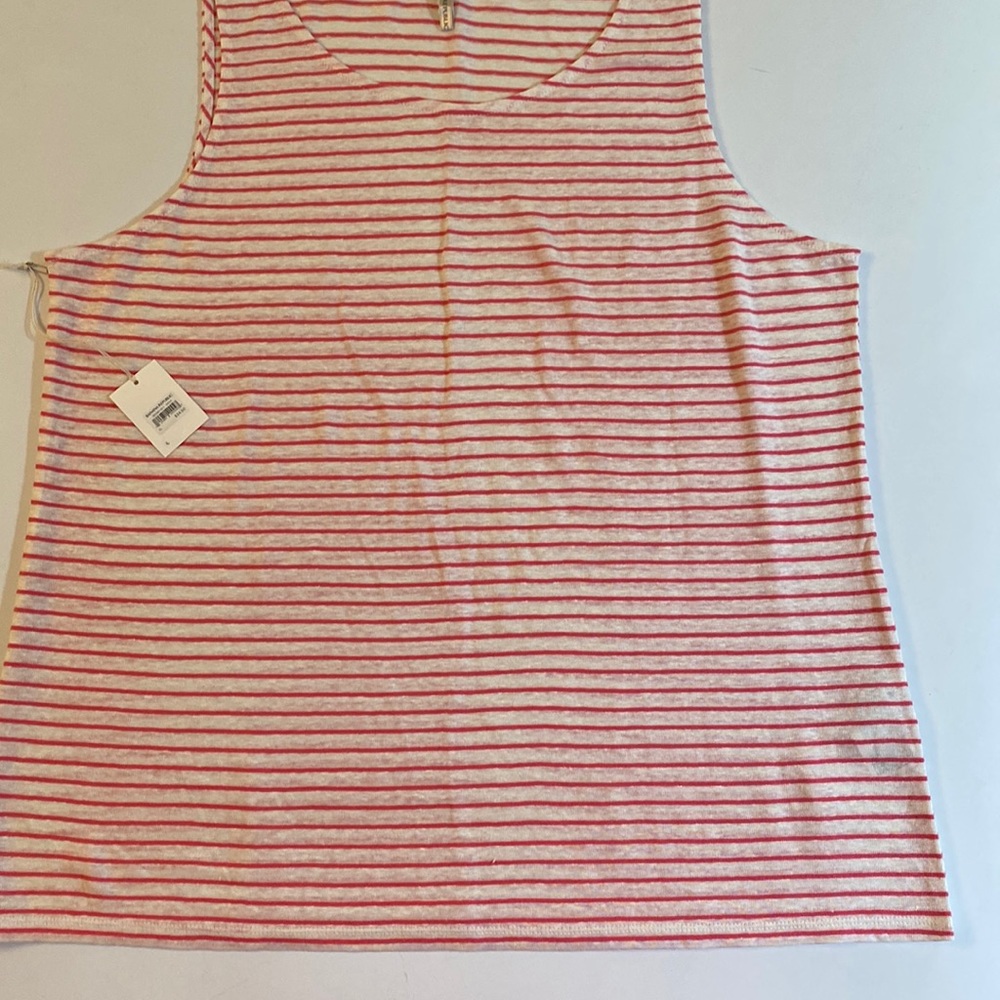 Banana Republic sleeveless top